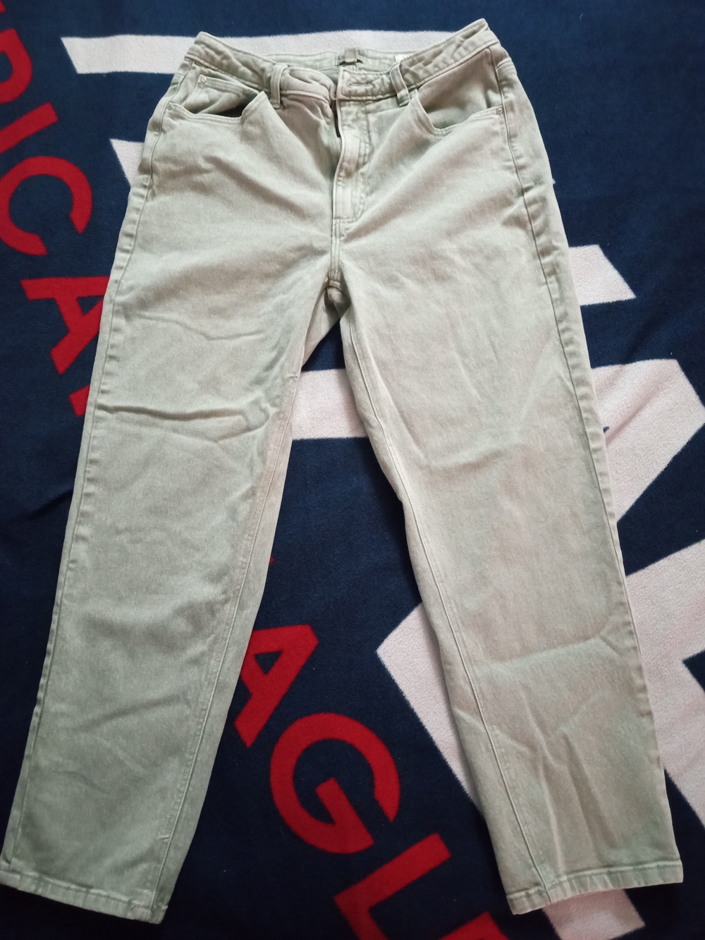Guess Tapered High Mom Jean - Sage Green